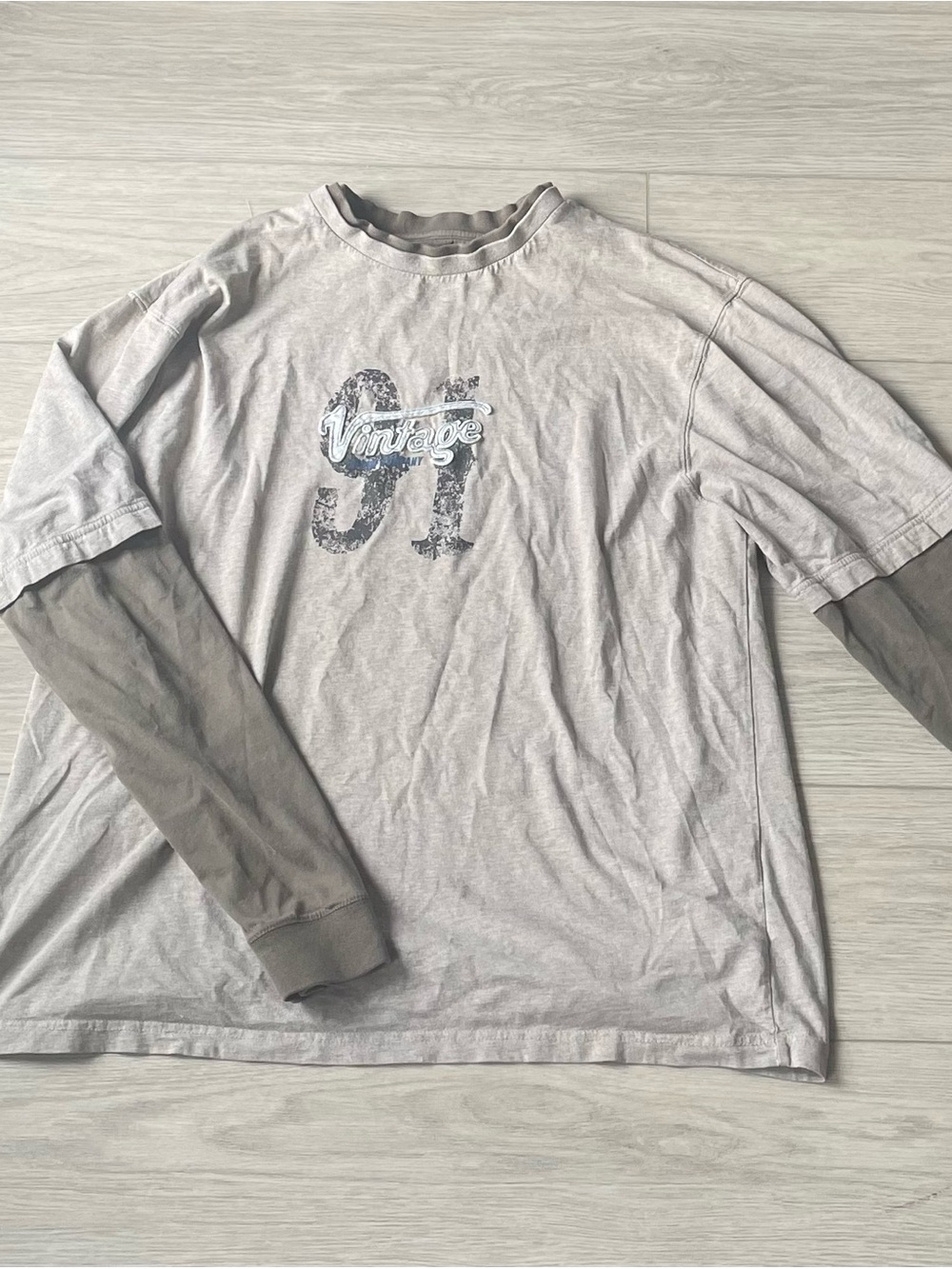 Vintage Nevada Embroidered Graphic Layered Long-Sleeve Shirt